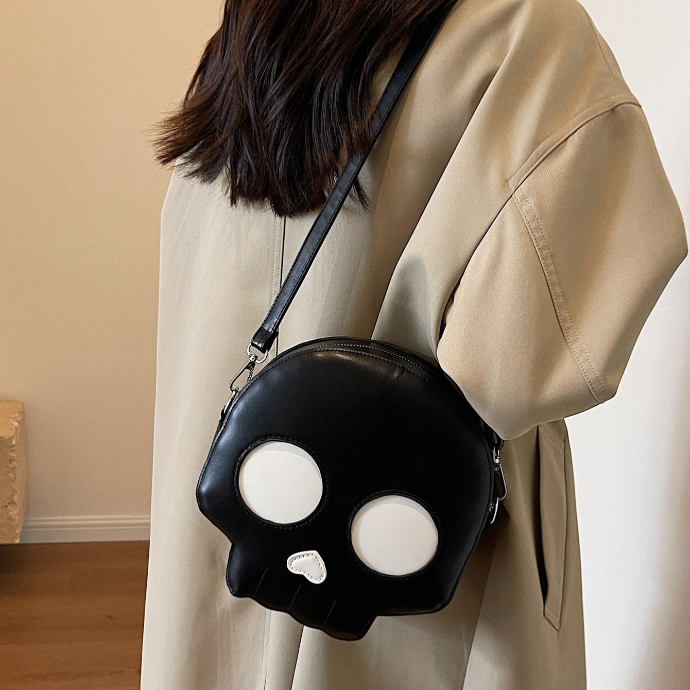 Skull Crossbody Bag – Mini PU Leather Shoulder Bag | Gothic Streetwear Crossbody Purse - VibeVaultSupply